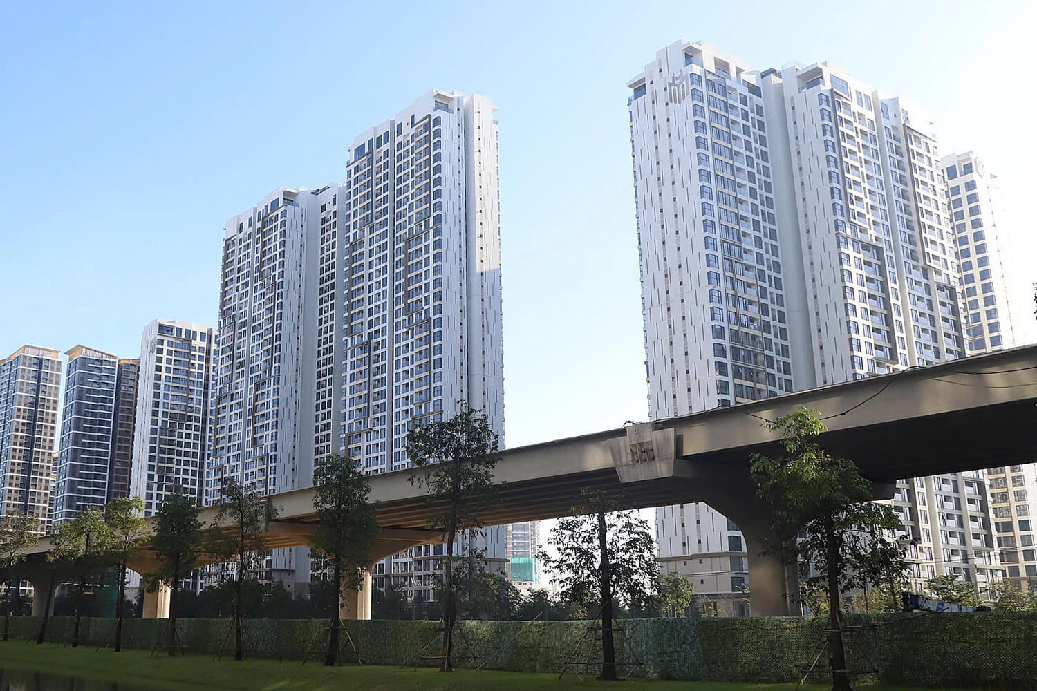 Ảnh thực tế đường Vành Đai 3 đi ngang Vinhomes Grand Park