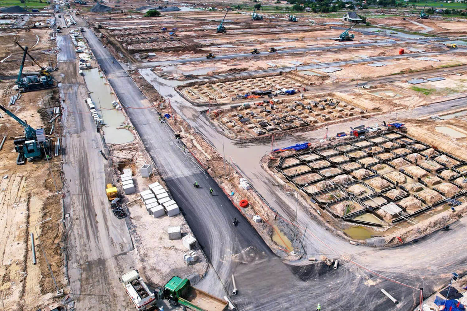 Ảnh chụp tại công trường Vinhomes Green City cập nhật ngày 28/05/2025